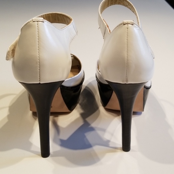 Bebe Meagan White Open-Toe Heels - Picture 3 of 6